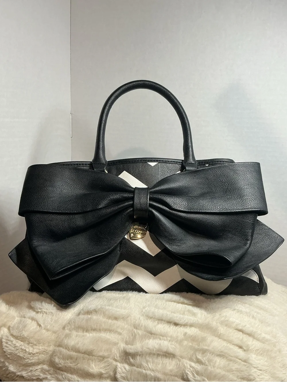 Betsey Johnson betsey johnson